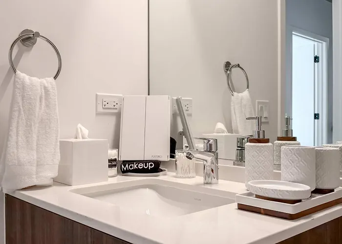 Wabash 4br - Pool Free In & Out Parking 4 * Chicago
