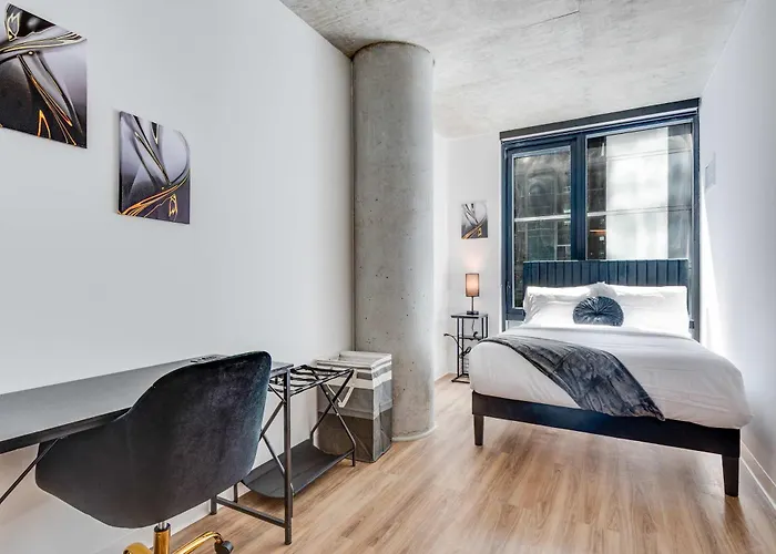 Wabash 4br - Pool Free In & Out Parking 4 Chicago
